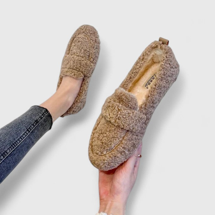 Solenne | Šilti šlepetės su elegantišku dizainu